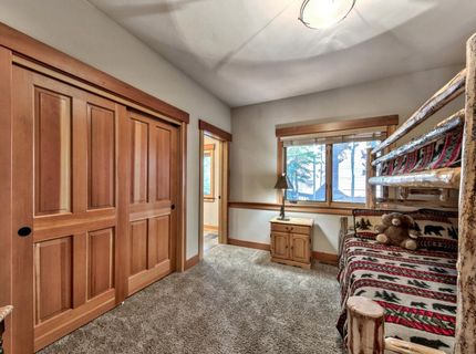12712 Zurich Place, Truckee, CA 96161 Photo
