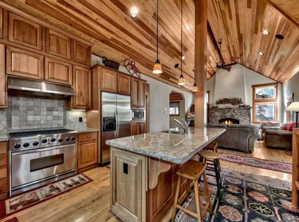 12712 Zurich Place, Truckee, CA 96161 Photo