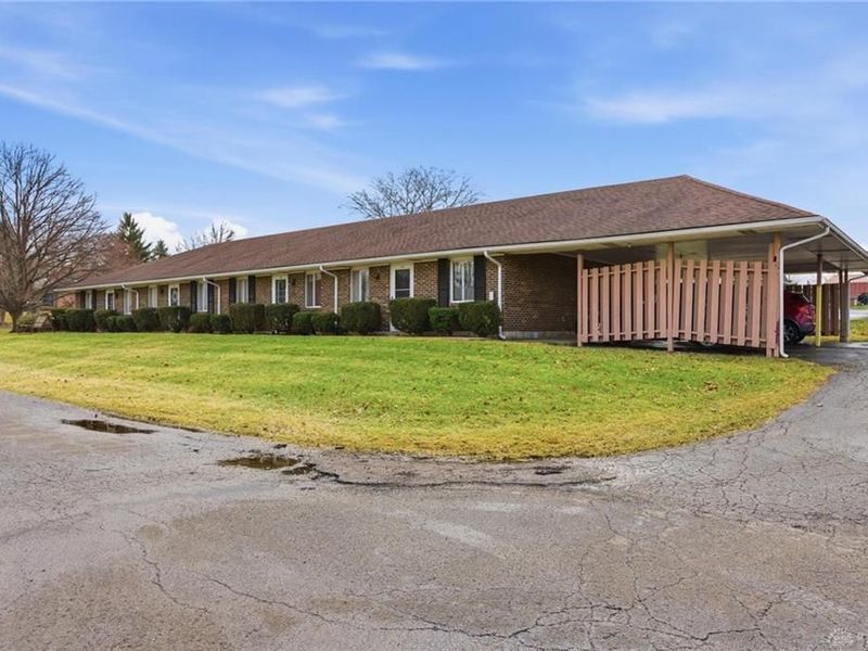 7637 Essington Circle, Washington Township, OH 45459 Photo 2