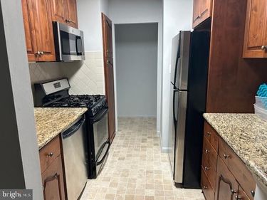 1923 WILSON LANE , Unit 201, MCLEAN, VA 22102