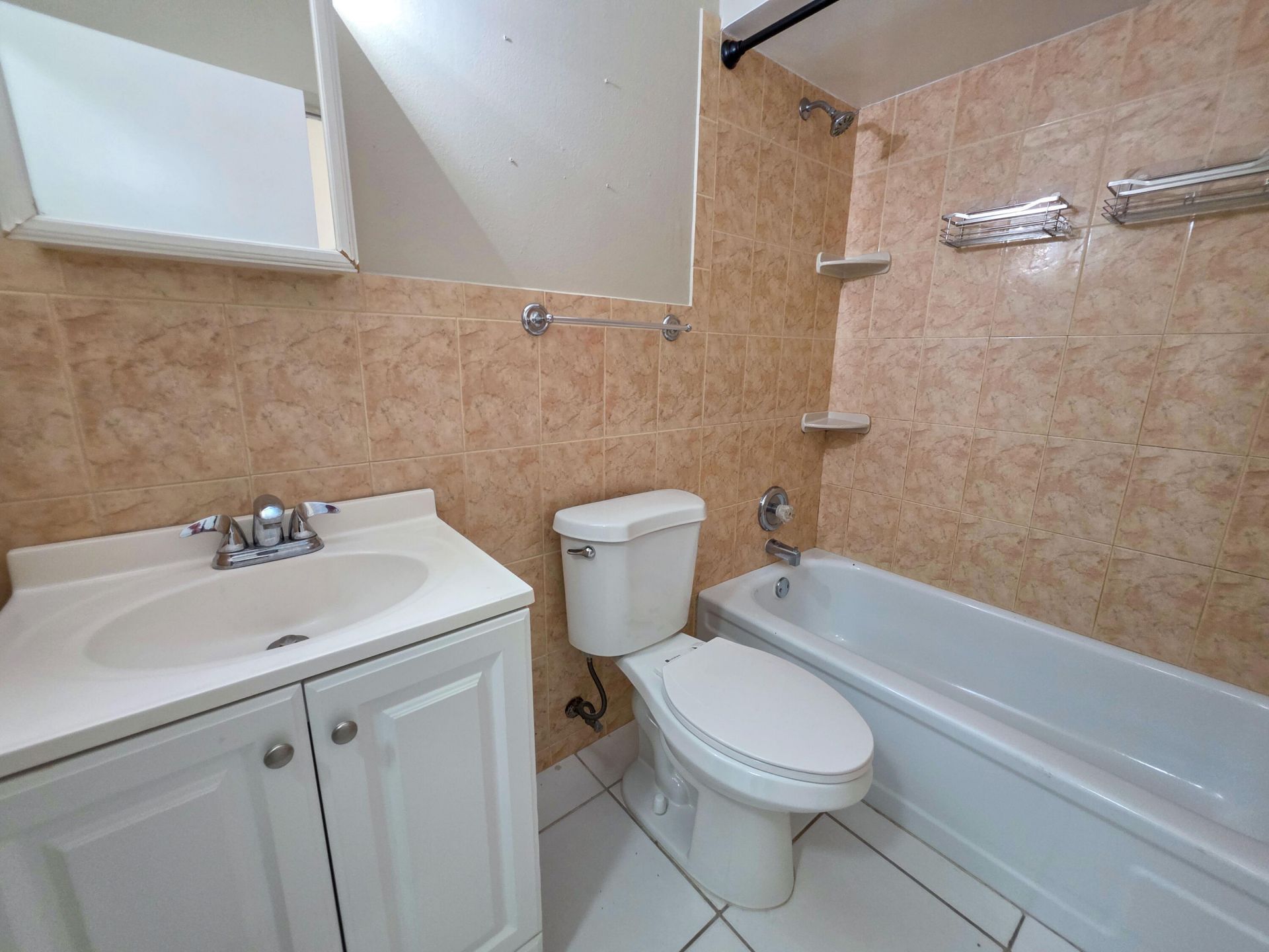 6106 Forest Hill Boulevard, Unit 207, West Palm Beach, FL 33415 Photo