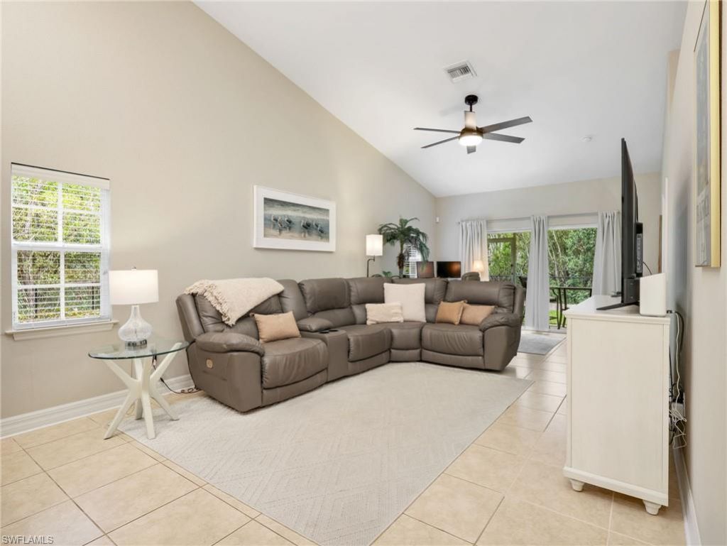 3515 Avion Woods Ct, Unit 801, Naples, FL 34104 Photo
