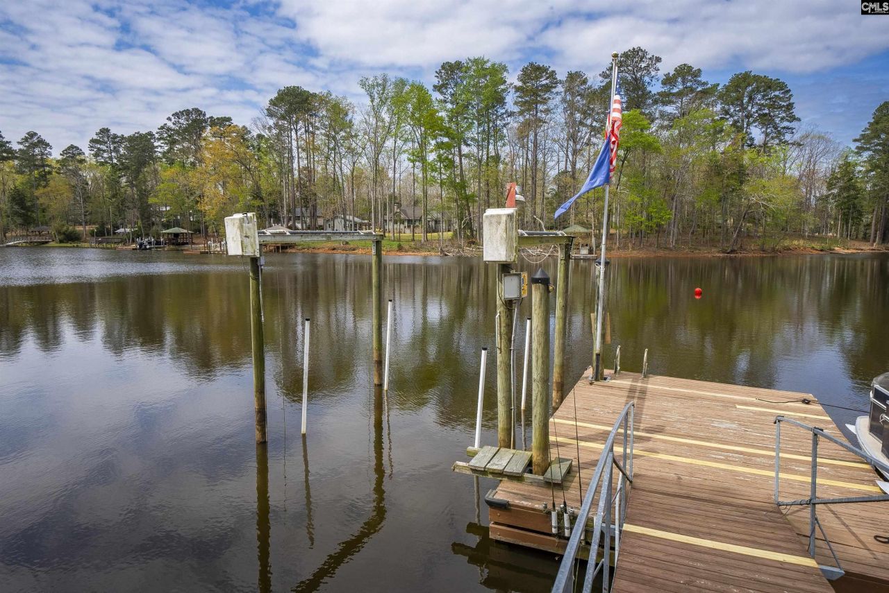 1262 Cedar Ln Photo 4