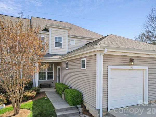 2428 Madison Green Drive, Gastonia, NC 28054