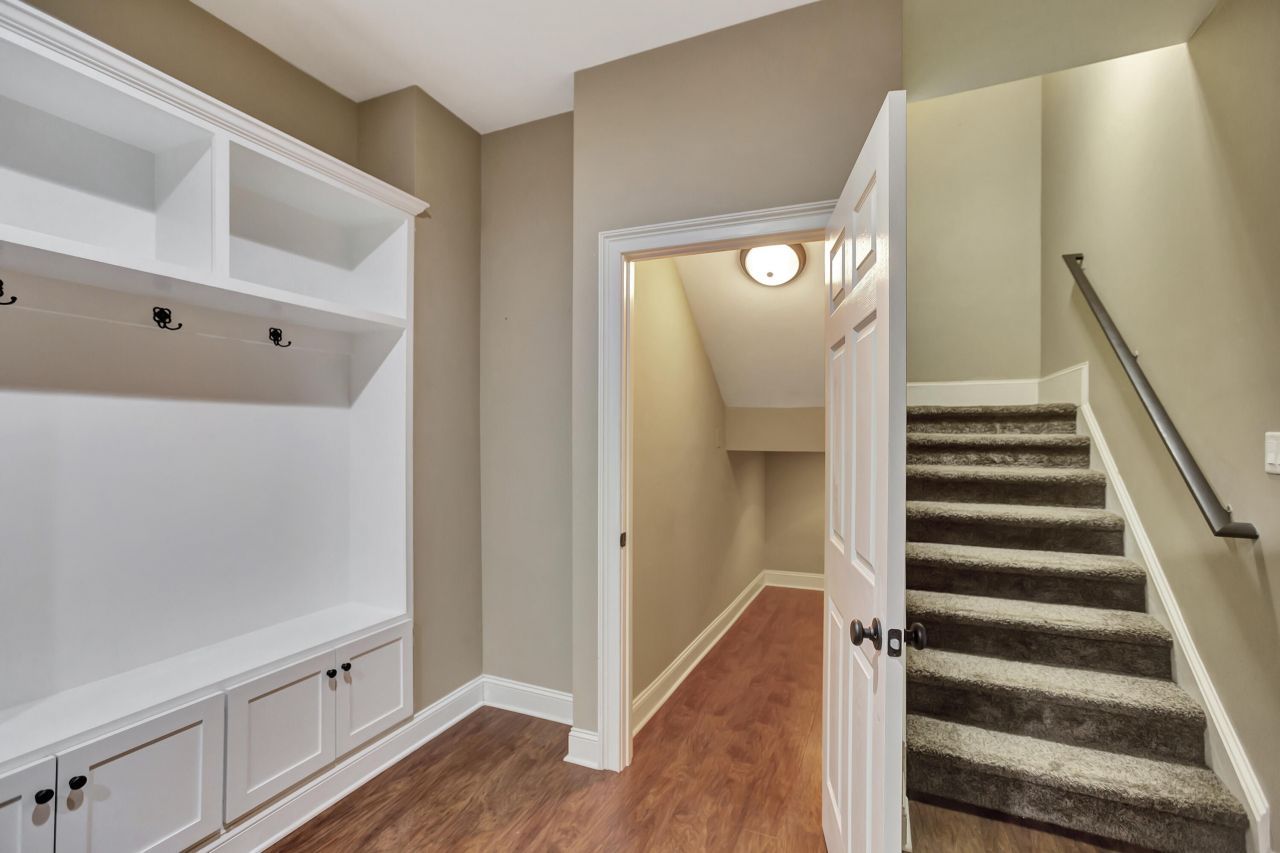 258 Silver Cypress Circle Photo 18