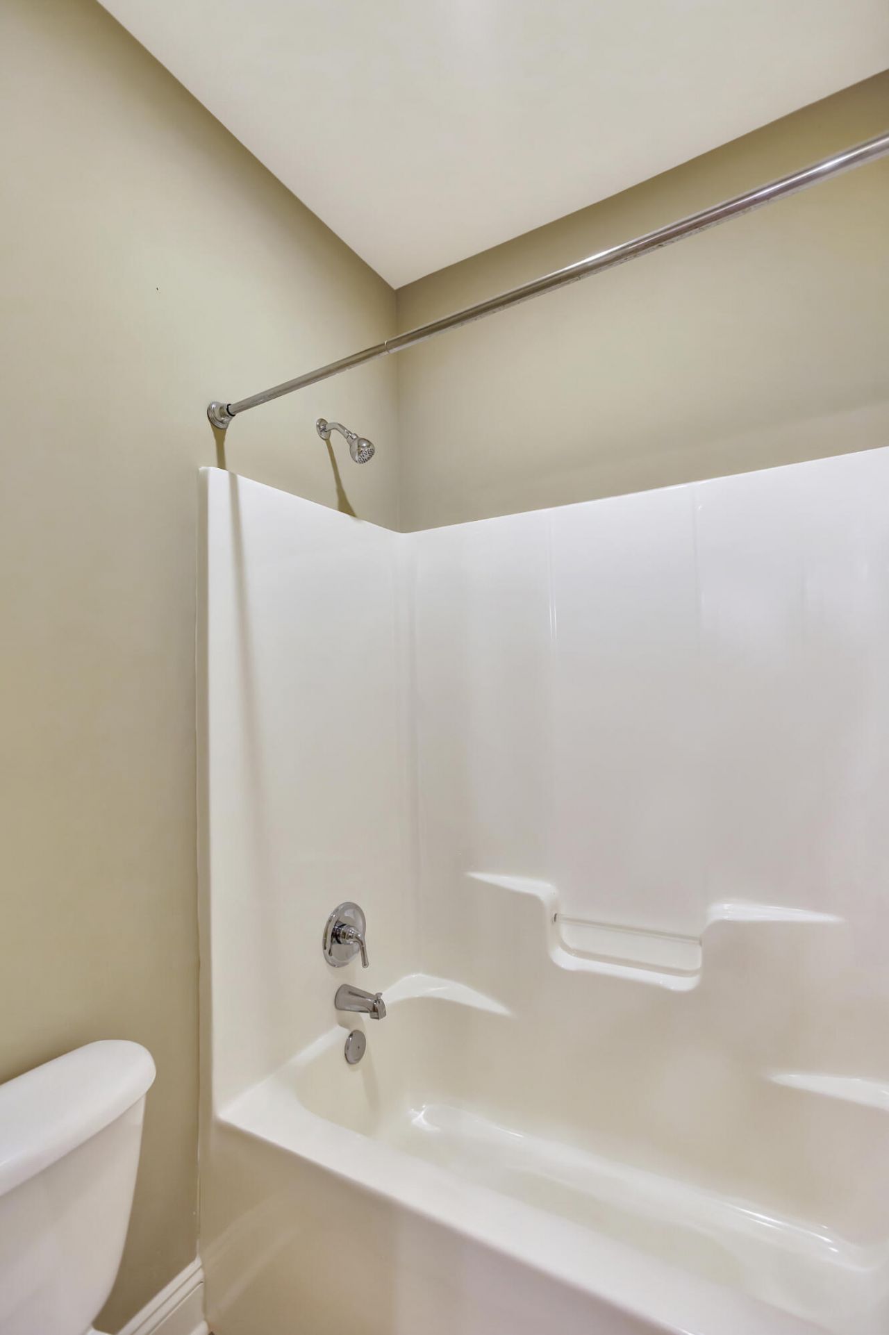 258 Silver Cypress Circle Photo 32