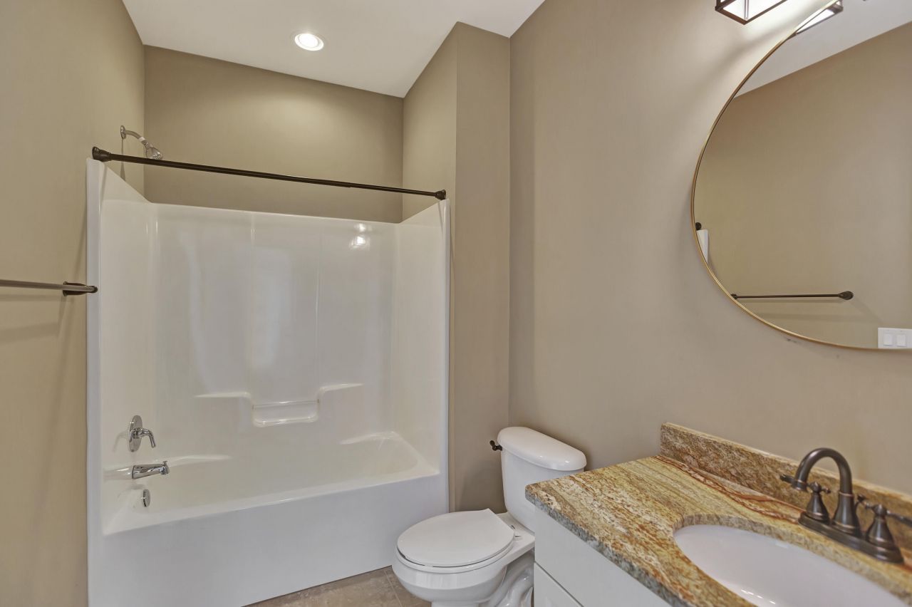 258 Silver Cypress Circle Photo 33