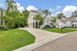 258 Silver Cypress Circle photo 4