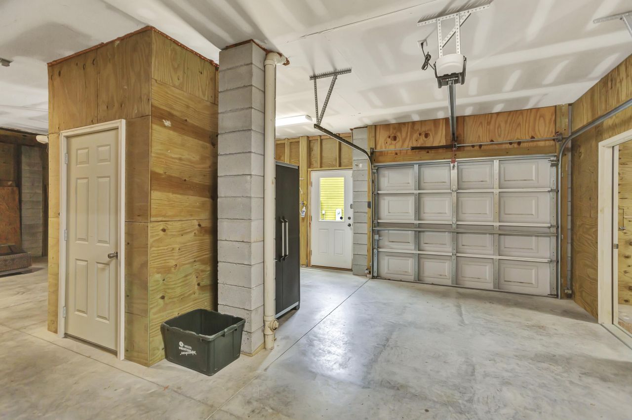 258 Silver Cypress Circle Photo 42