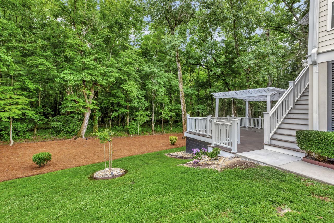 258 Silver Cypress Circle Photo 45