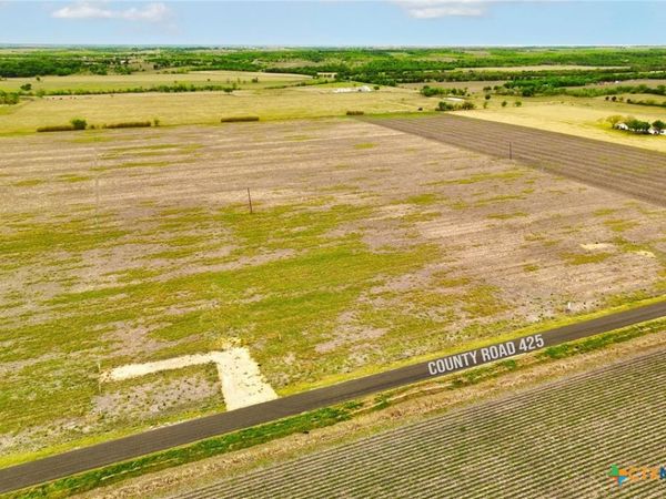 2944 County Road 425 , Thorndale, TX 76577