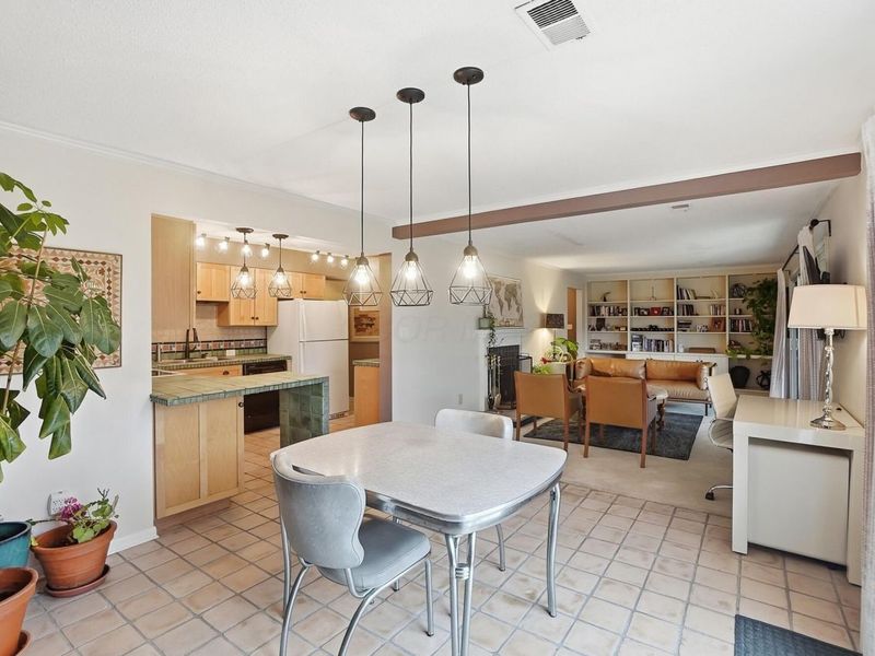 1404 Lake Shore Drive, Unit C, Columbus, OH 43204 Photo 12