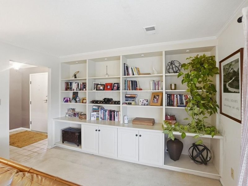 1404 Lake Shore Drive, Unit C, Columbus, OH 43204 Photo 7