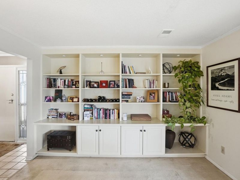 1404 Lake Shore Drive, Unit C, Columbus, OH 43204 Photo 8