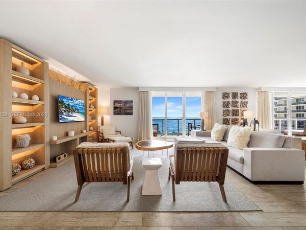 102 24th St , Unit 1040, Miami Beach, FL 33139