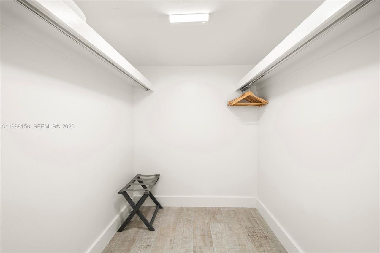 102 24th St , Unit 1040, Miami Beach, FL 33139 Photo