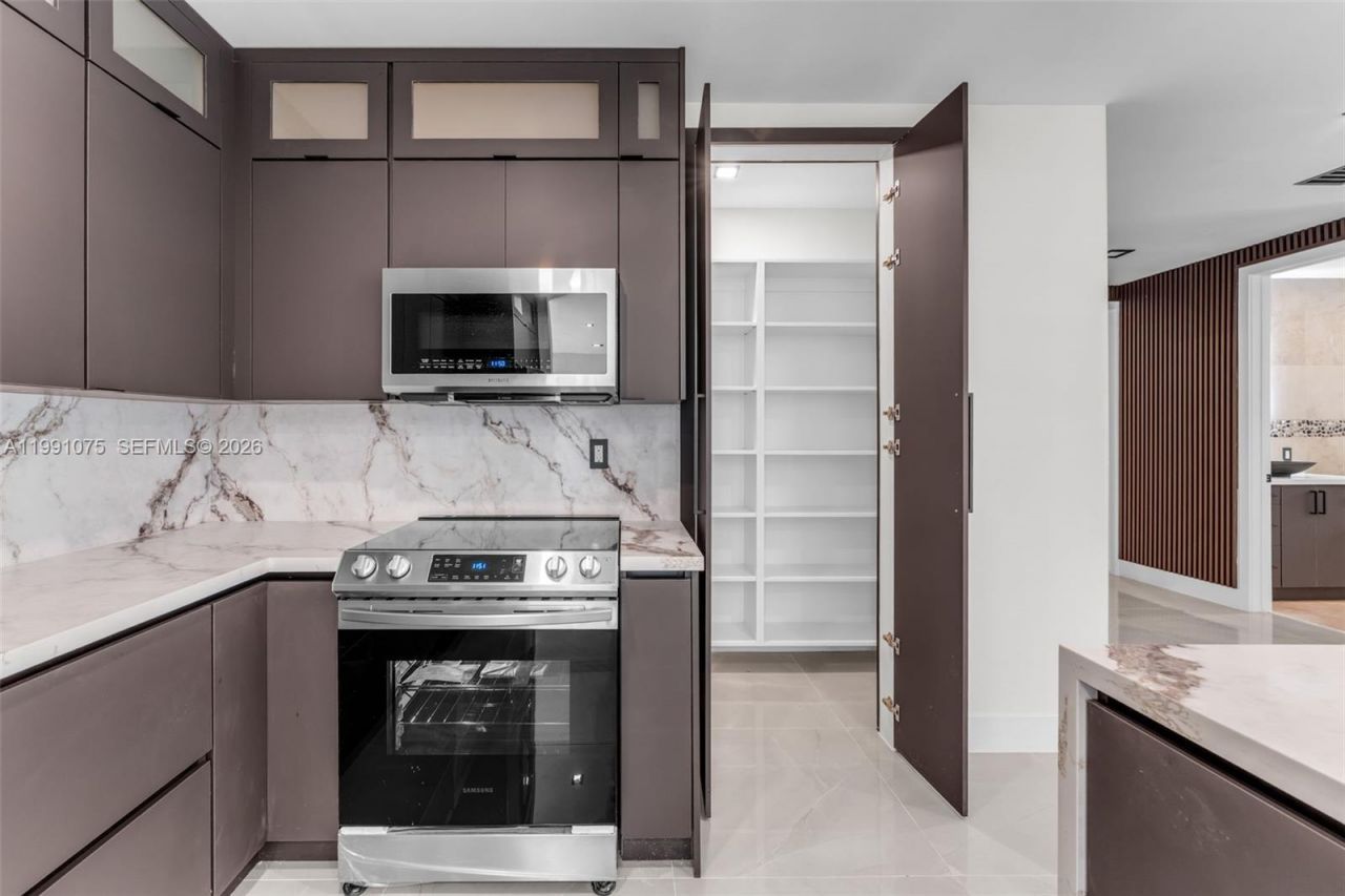 7920 SW 132nd St , Pinecrest, FL 33156 Photo