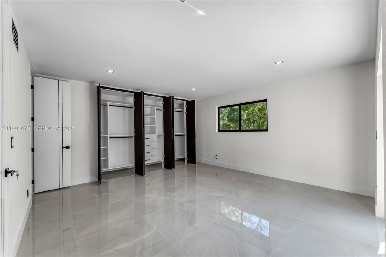 7920 SW 132nd St , Pinecrest, FL 33156 Photo