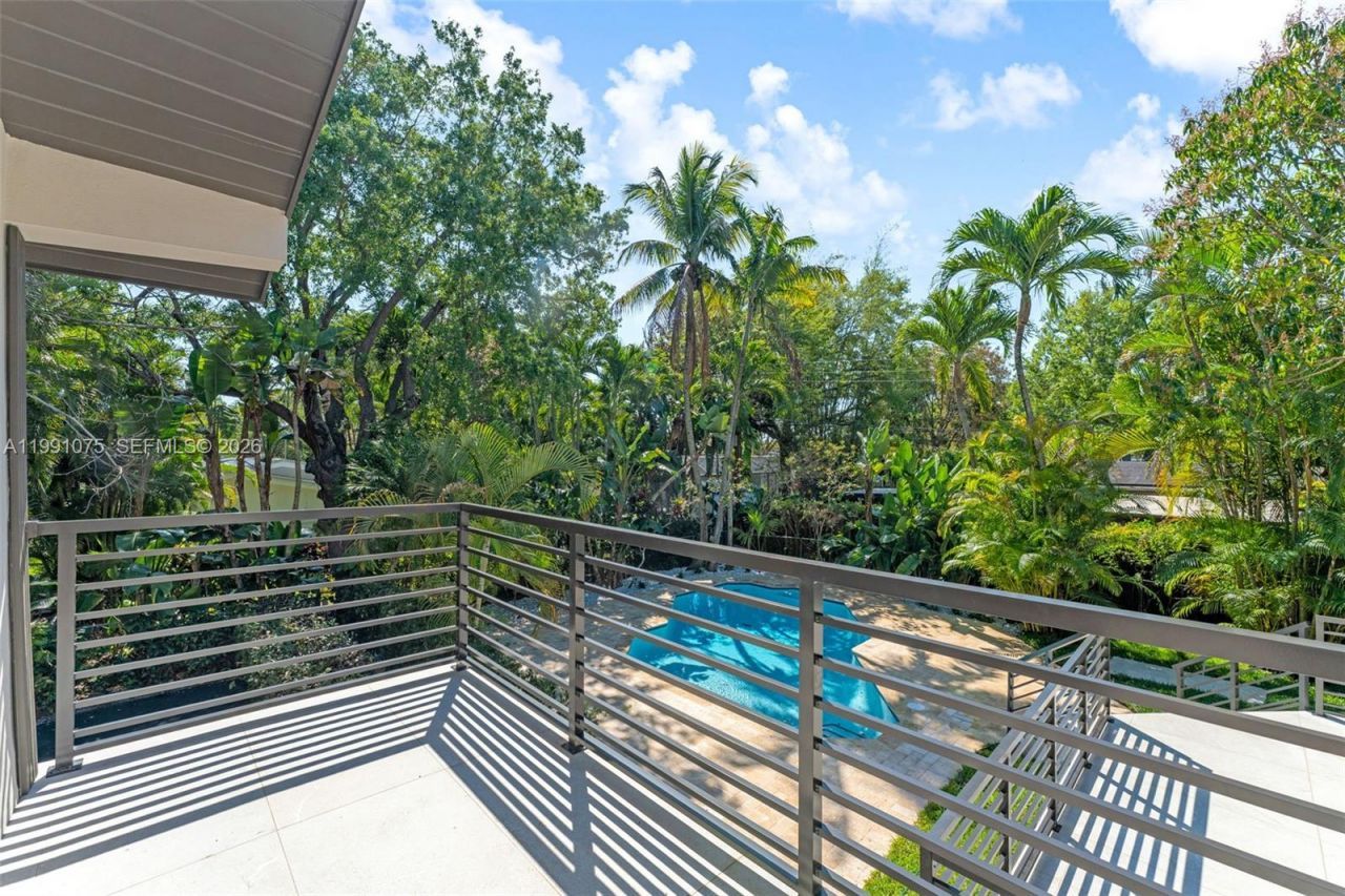 7920 SW 132nd St , Pinecrest, FL 33156 Photo