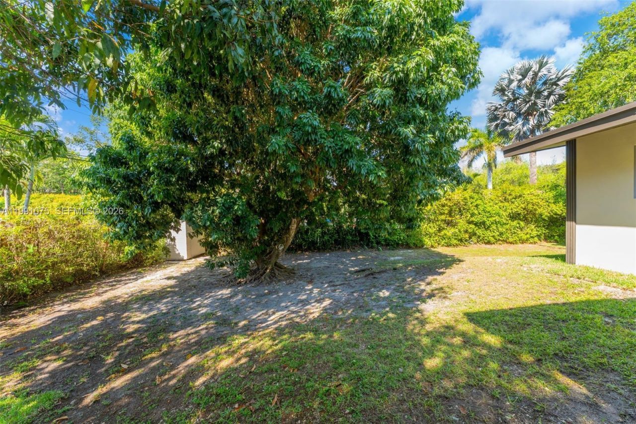 7920 SW 132nd St , Pinecrest, FL 33156 Photo