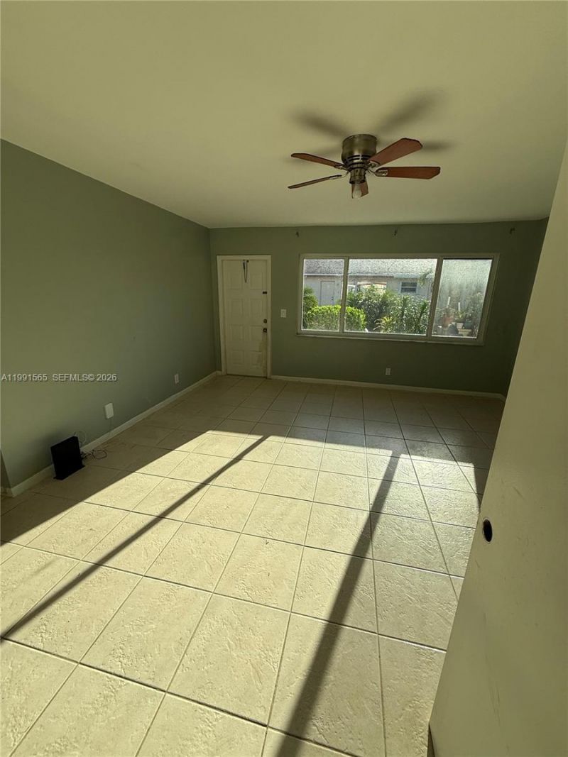 4710 NW 4th St, Unit C, Delray Beach, FL 33445 Photo