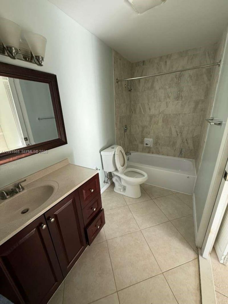 4710 NW 4th St, Unit C, Delray Beach, FL 33445 Photo