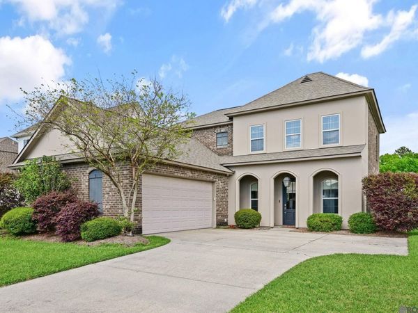 2347 Morningbrook Dr, Baton Rouge, LA 70816