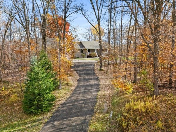 2828 W River Road, Mora, MN 55051