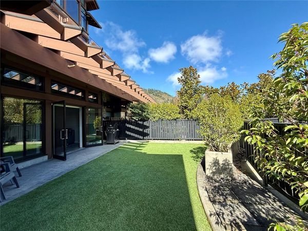 2049 Country Club Way, Unit 108, Langford, BC V9B 0H8