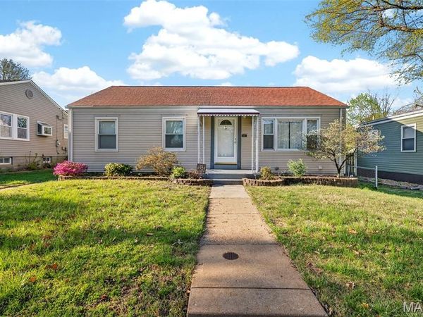 6924 Bancroft Avenue, St Louis, MO 63109