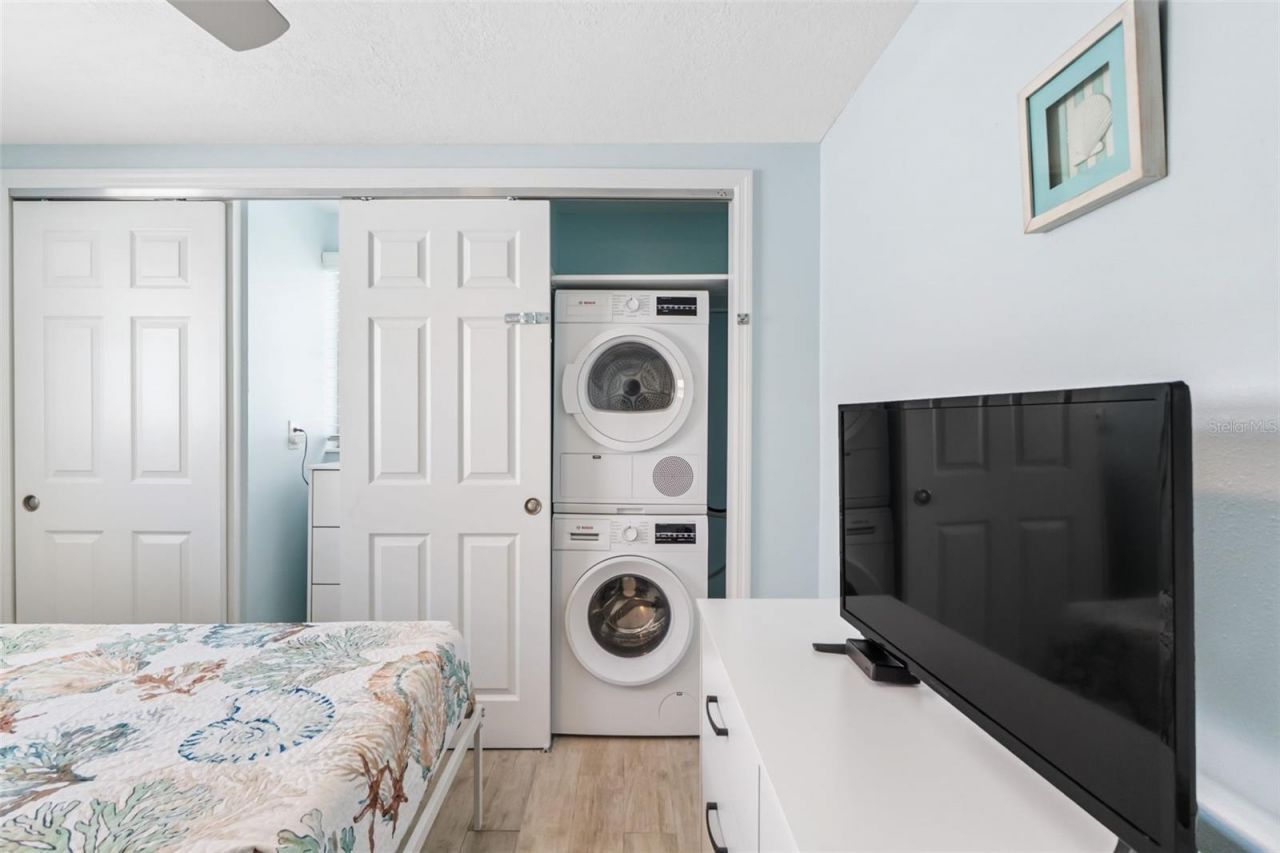 6154 Midnight Pass Road, Unit A-05, Sarasota, FL 34242 Photo