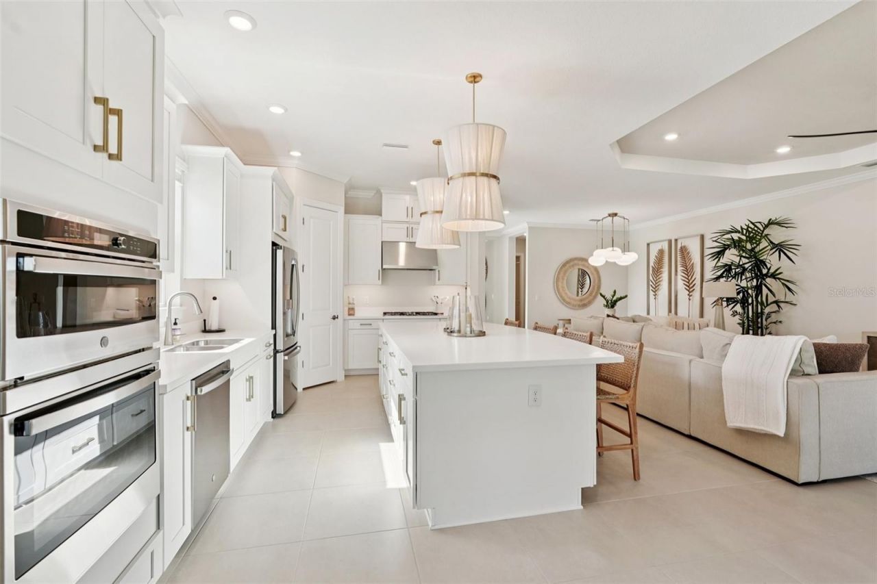 16415 Isola Place , Lakewood Ranch, FL 34211 Photo