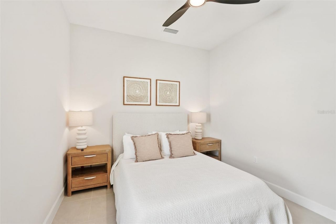 16415 Isola Place , Lakewood Ranch, FL 34211 Photo