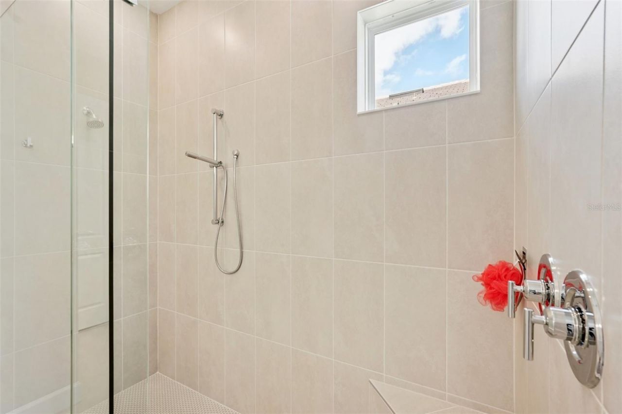 16415 Isola Place , Lakewood Ranch, FL 34211 Photo