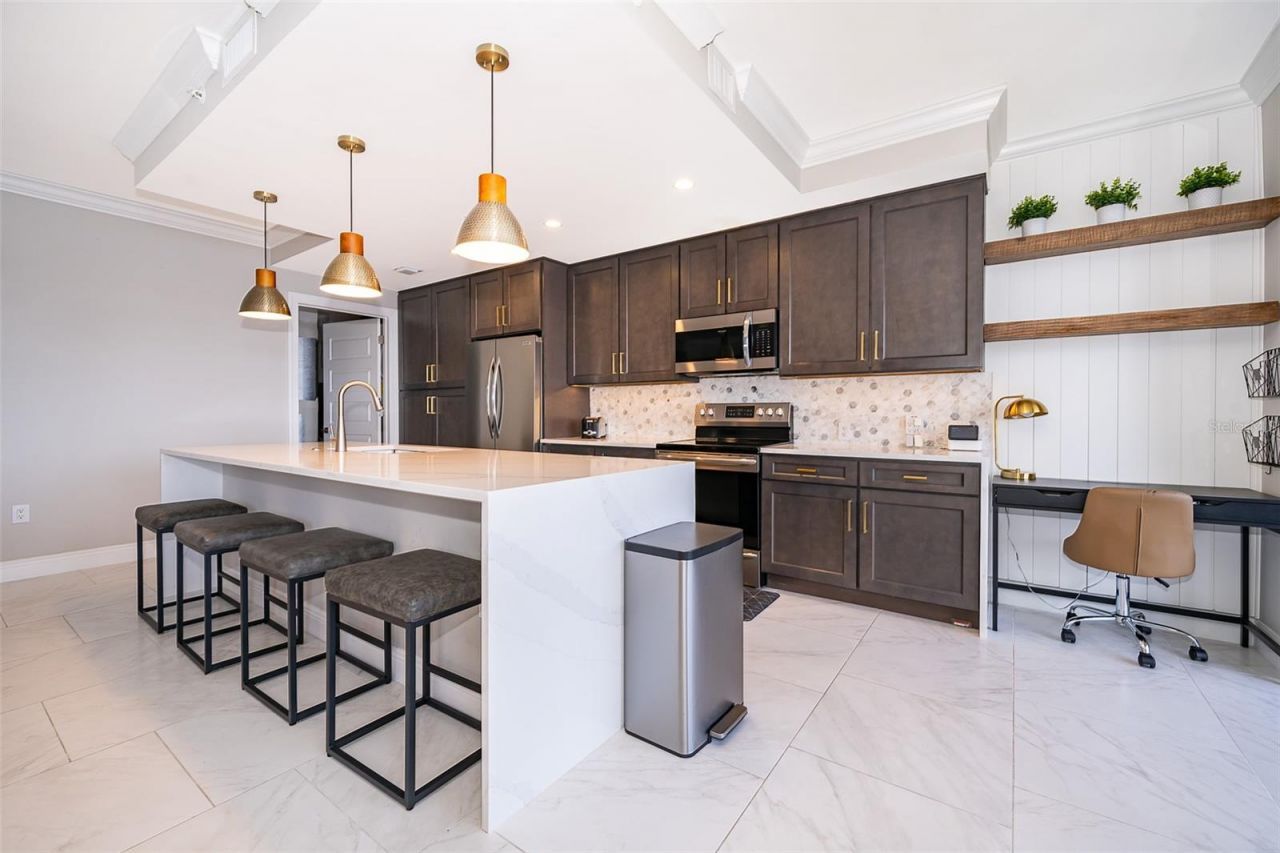 16300 County Road 455 , Unit 502, Montverde, FL 34756 Photo