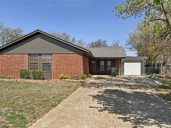 849 Coopers Hawk Drive , Norman, OK 73072