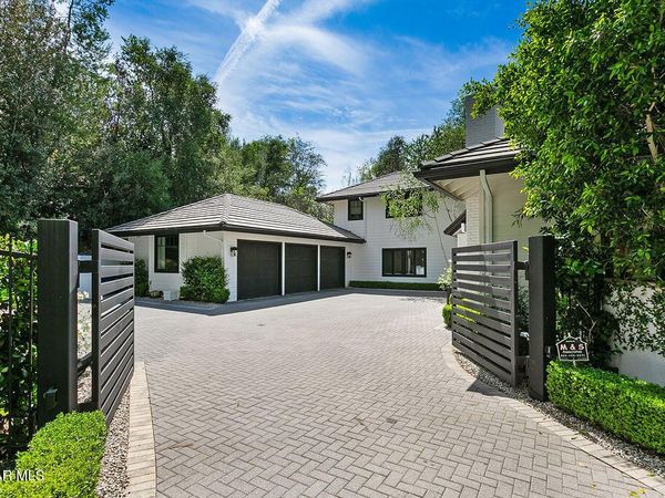 4188 Cresthaven Drive, Westlake Village, CA 91362