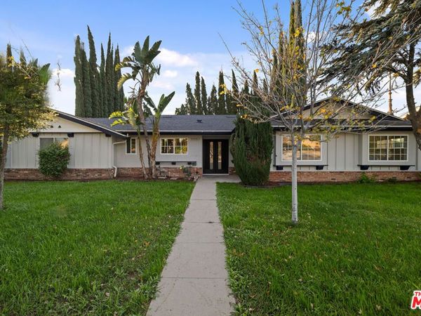 10557 Reseda Boulevard, Northridge, CA 91326