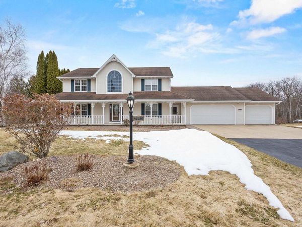 2443 RAVINE COURT, Green Bay, WI 54313