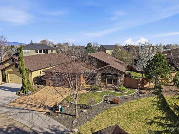 5850 N Rio Lomas Ave., Meridian, ID 83646