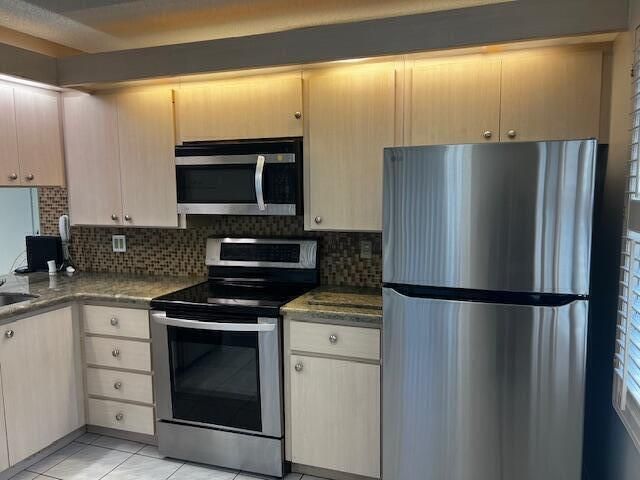 4701 Roxbury Court, Boynton Beach, FL 33436 Photo