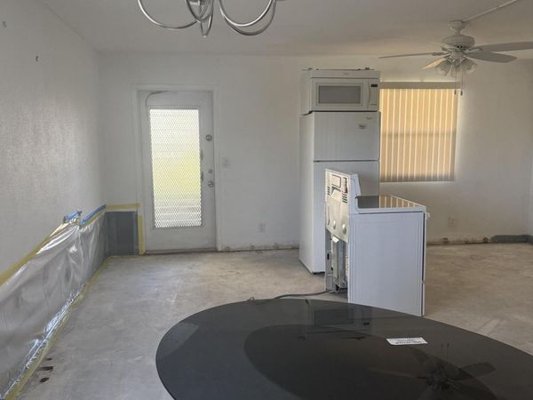 251 Flanders F, Delray Beach, FL 33484