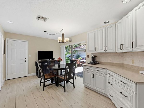 4115 Carriage Drive, Unit P2, Pompano Beach, FL 33069