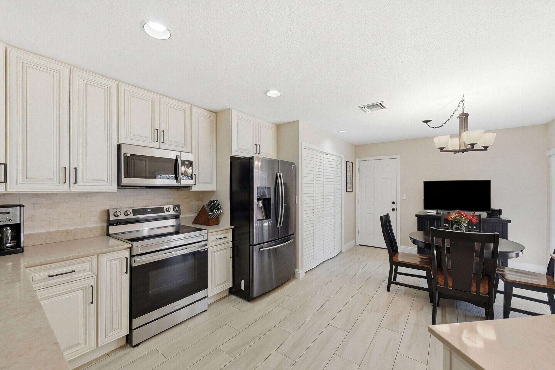 4115 Carriage Drive, Unit P2, Pompano Beach, FL 33069 Photo