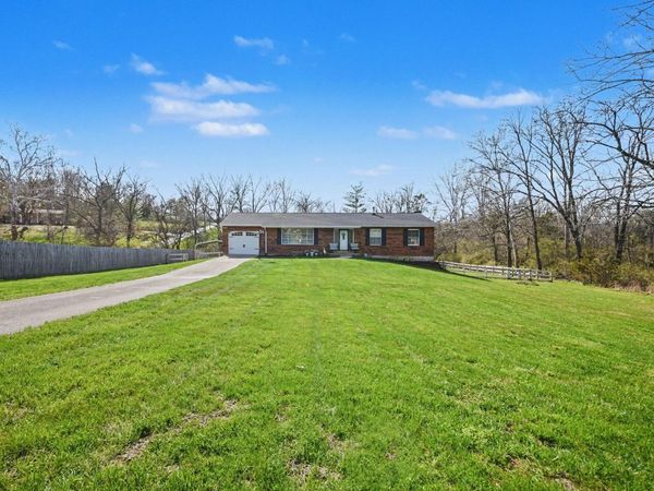 9668 Licking Pike, Alexandria, KY 41001