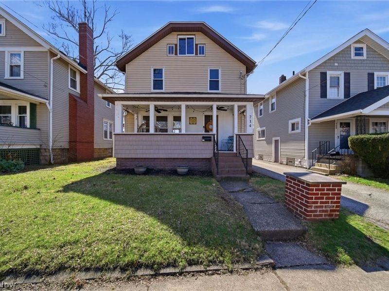714 Grant Avenue, Cuyahoga Falls, OH 44221 Photo 1