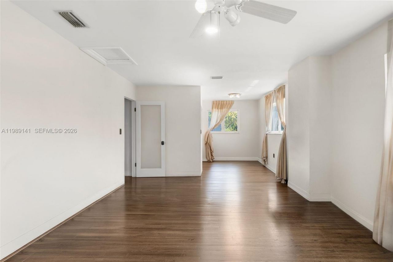 7390 SW 114th St , Pinecrest, FL 33156 Photo