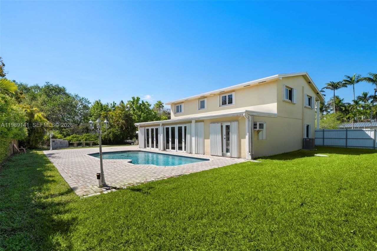 7390 SW 114th St , Pinecrest, FL 33156 Photo