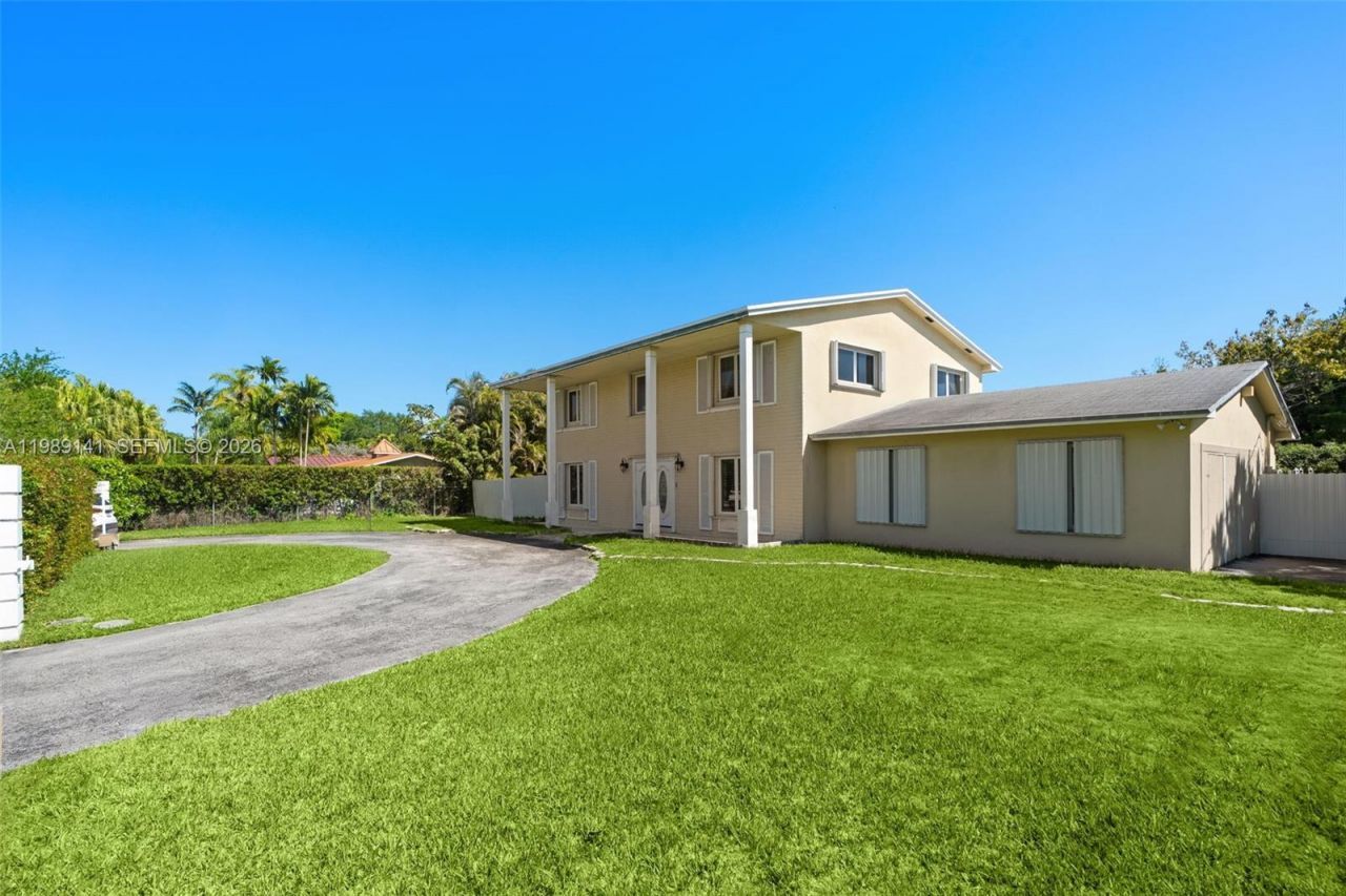 7390 SW 114th St , Pinecrest, FL 33156 Photo