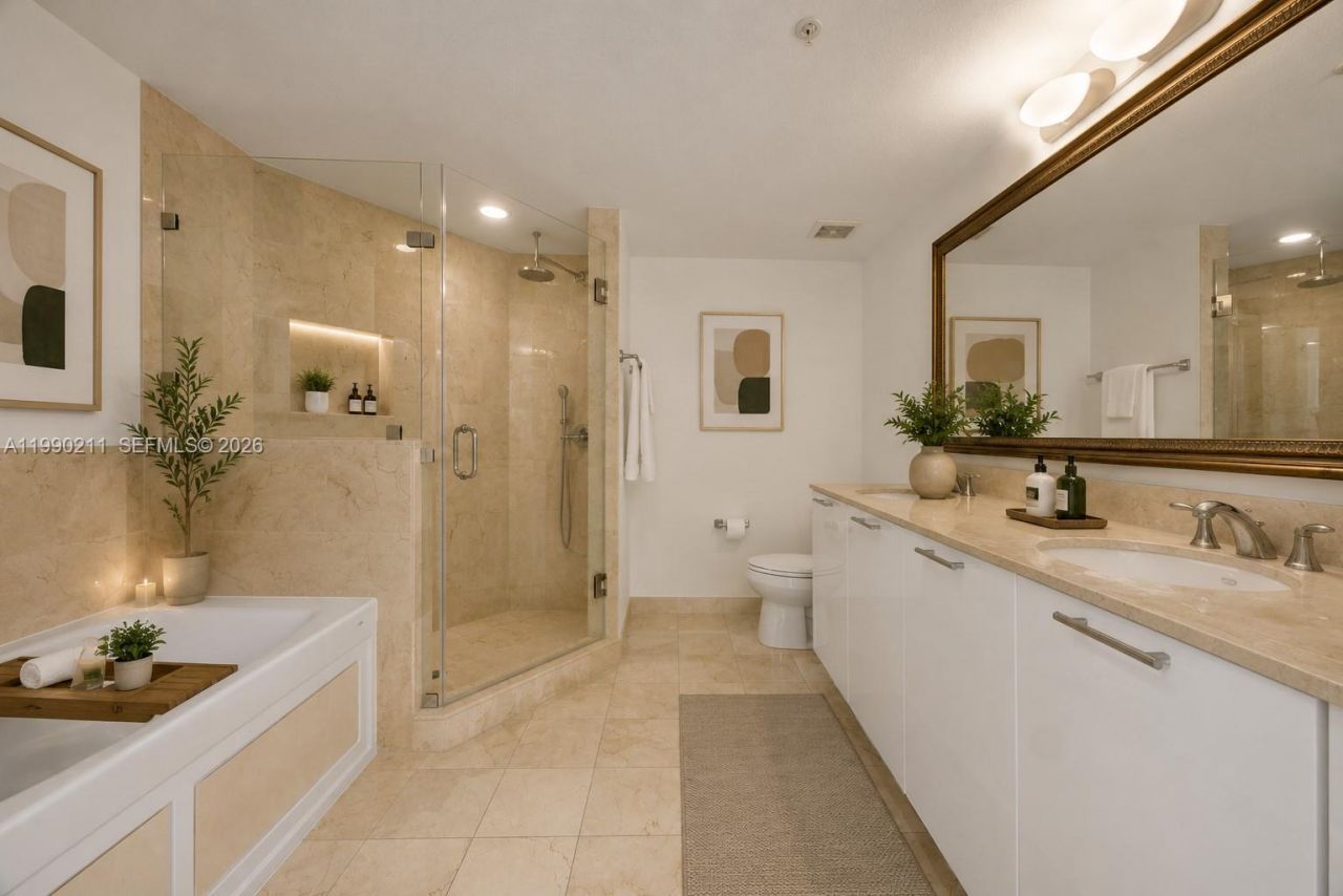 1800 N Bayshore Dr, Unit 1901, Miami, FL 33132 Photo